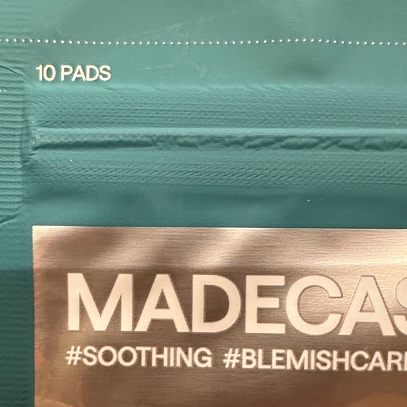 3/$15 Madecassoside Blemish Pad 🌼 - Picture 3 of 3